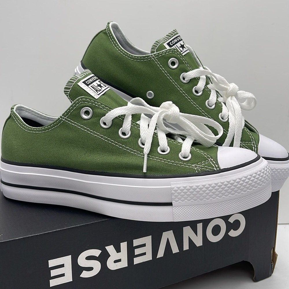 Converse Chuck Taylor Low Top Platform Sneaker - Green - Picture 7 of 16